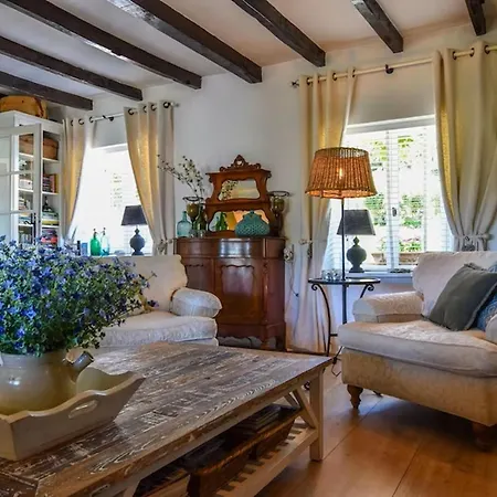 펜션 Caballero Villefranche-du-Périgord